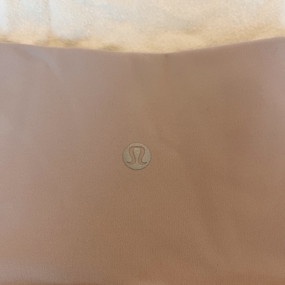 Lulu align leggings - Picture 2 of 4